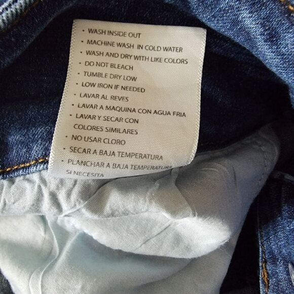 KanCan Distressed Ankle Jeans with Button Fly. Size 32. - Picture 6 of 6